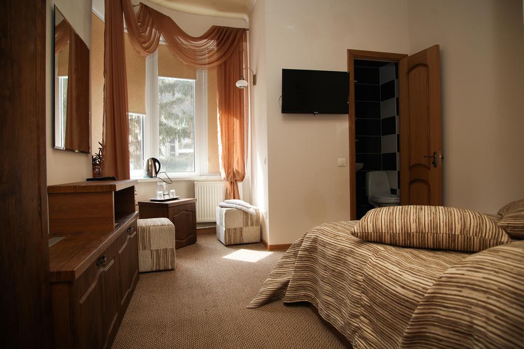 Central Hotel Soroca Pokoj fotografie